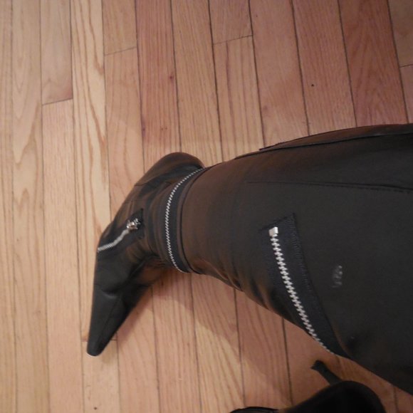 Steven Black Leather Boots Size 8M